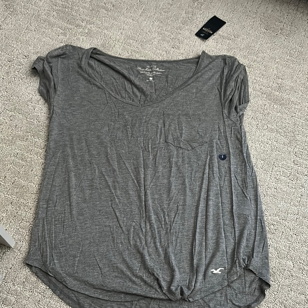 Hollister Gray Cuffed Sleeve Relaxed T-Shirt